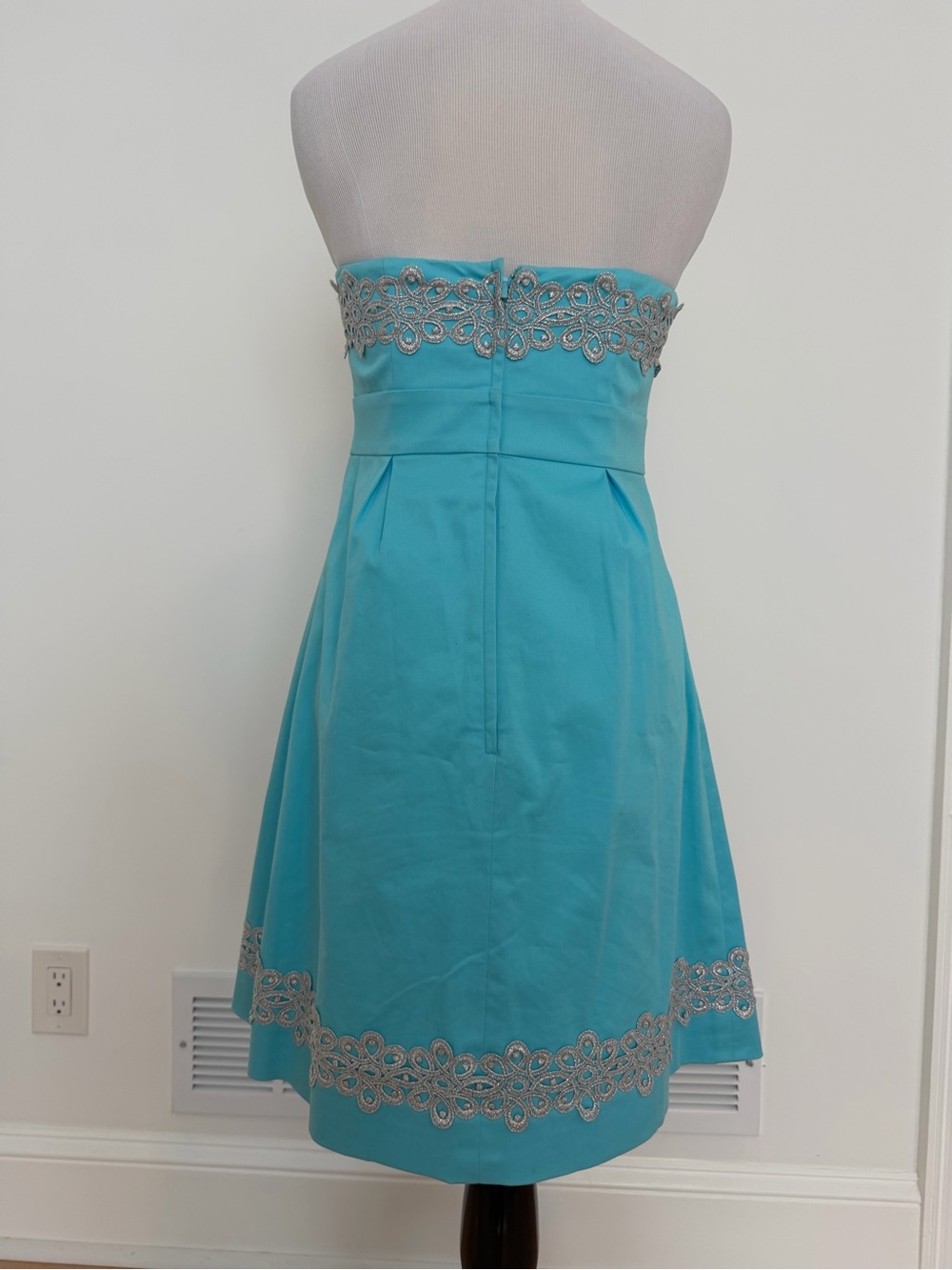 Lilly Pulitzer Aqua Strapless Dress with Silver Trim - Picture 2 of 2